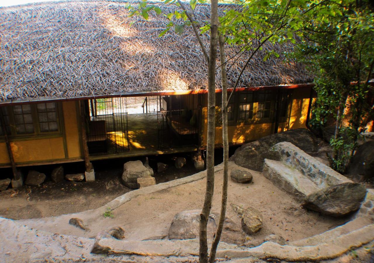 Back Of Beyond - Wild Haven Villa Sigiriya Exterior foto